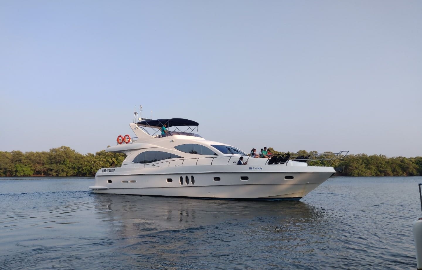 yacht charter goa
